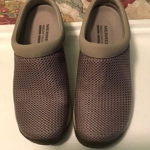 Merrell Encore Breeze Slip On - 7.5